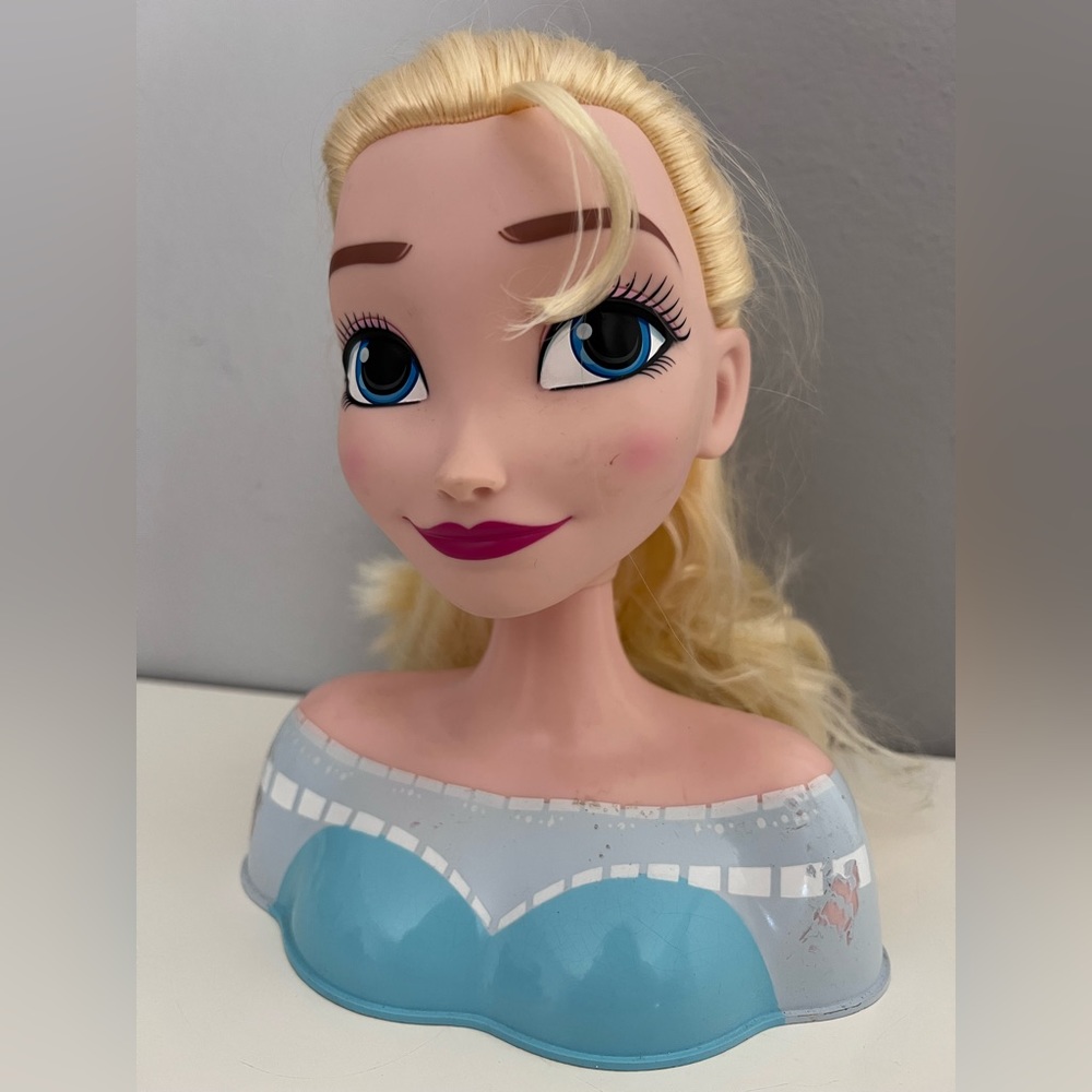 Disney Elsa Frozen Styling Head